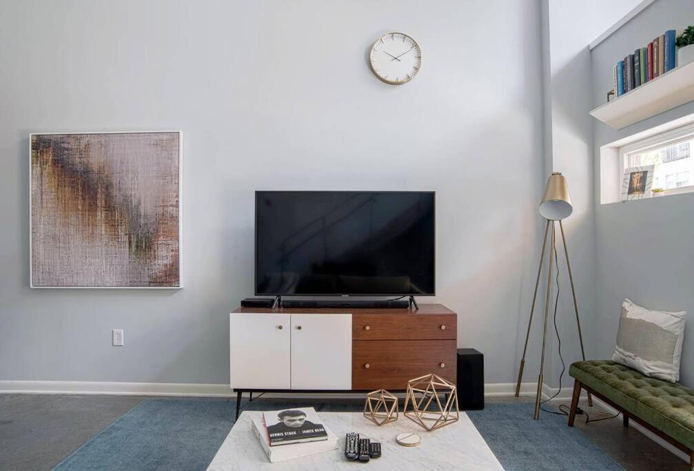 Cozysuites L 2br Loft, Monument Circle, Indy Apartment Indianapolis