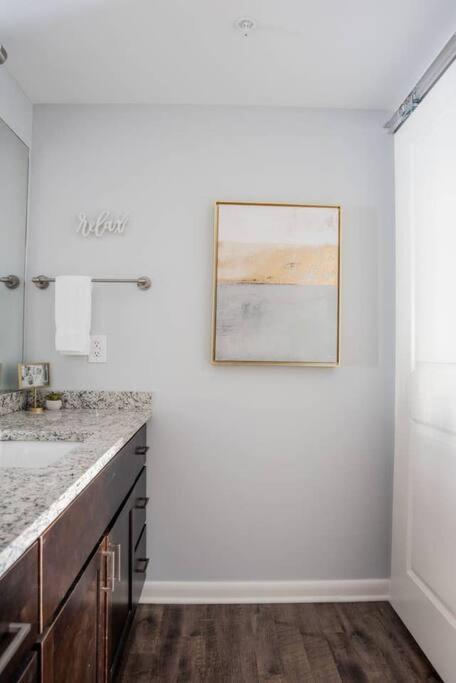 Cozysuites L 2br Loft, Monument Circle, Indy